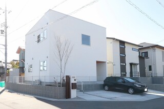 シバ・サンホーム
